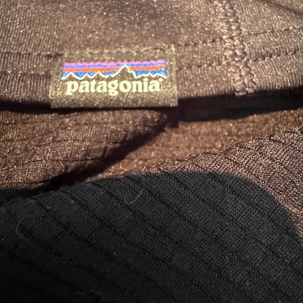 Patagonia Capilene‎ Baselayer Shirt Women's XL Black Midweight 1/4 Zip Pullover